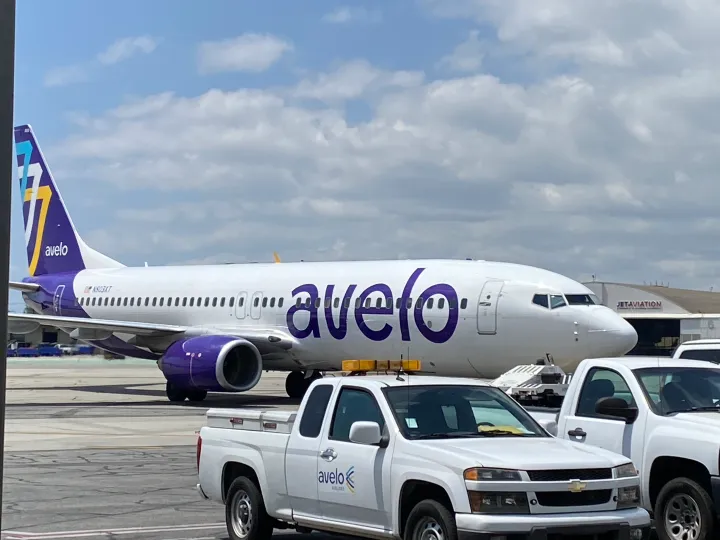 Avelo Airlines vs Surf Air